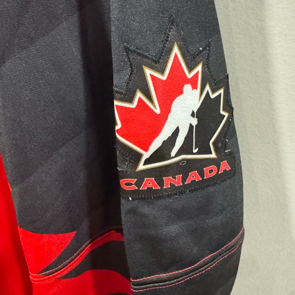 Nike Team Canada Olympic Official Jersey - XL - Picture 5 of 8